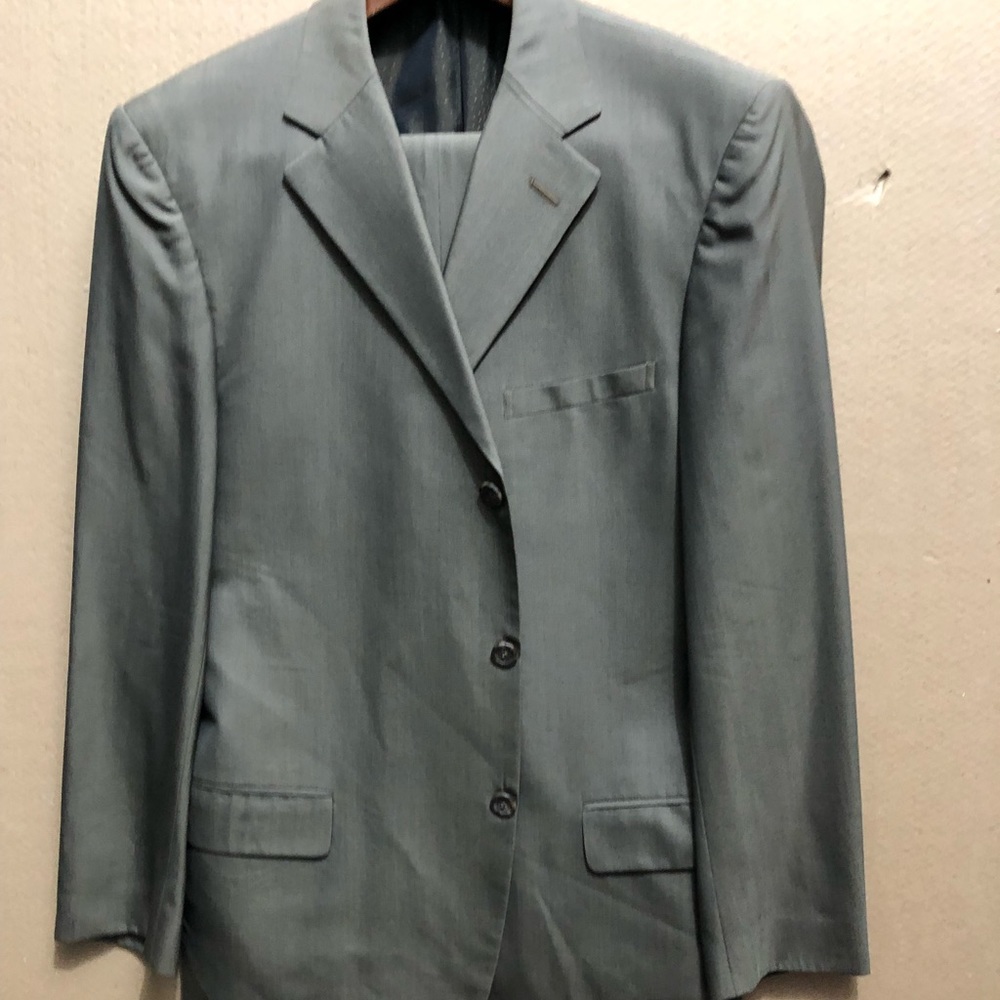 Men’s Versace Suit